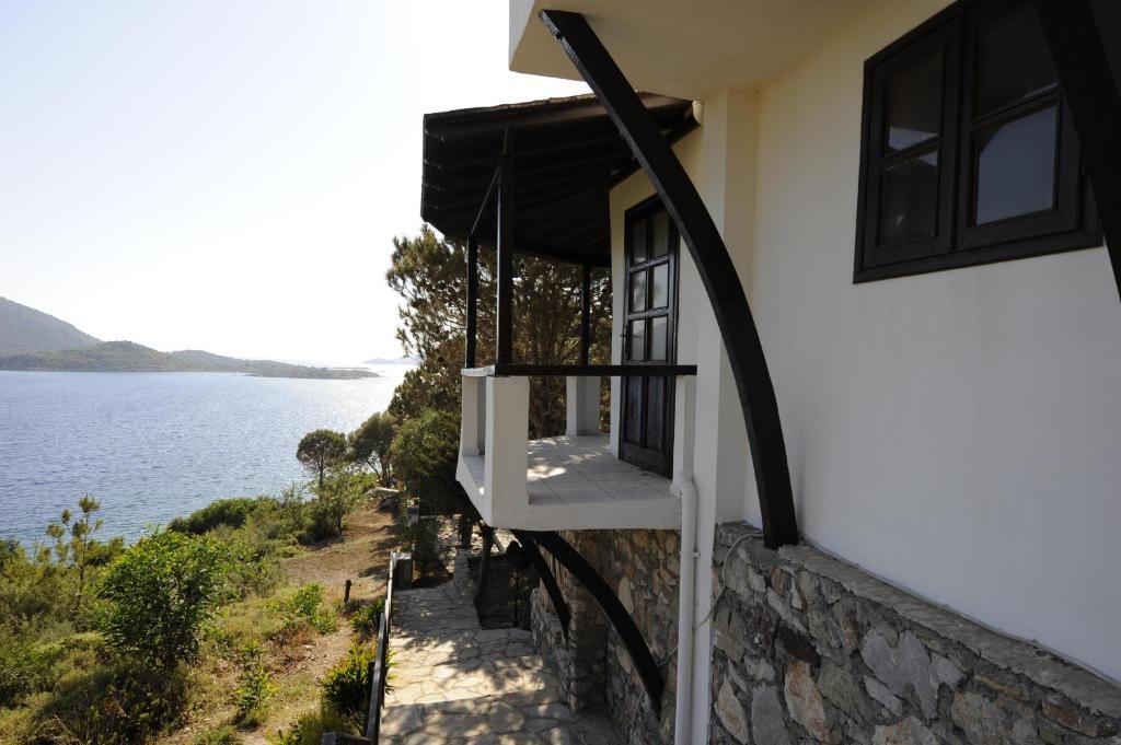 Bozburun Yacht Club Hotel Room photo