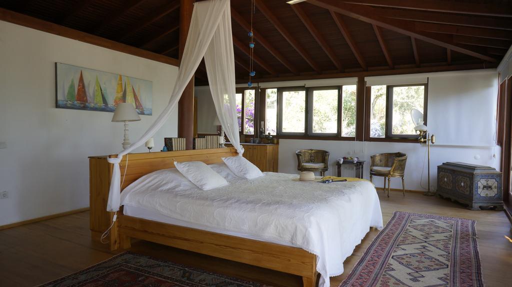 Bozburun Yacht Club Hotel Room photo